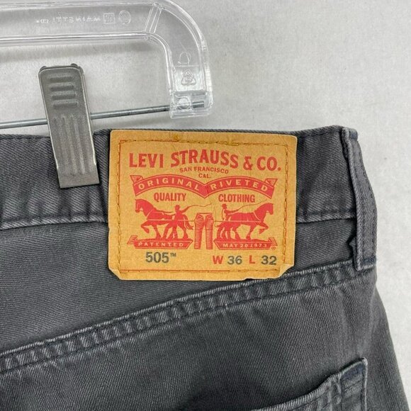 Levi's 505 Jeans Men's Sz 36x32 Gray Regular Fit Straight Leg Mid-Rise Denim - Picture 9 of 10